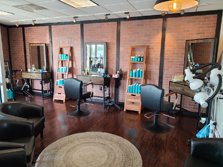 Blush & Brow salon