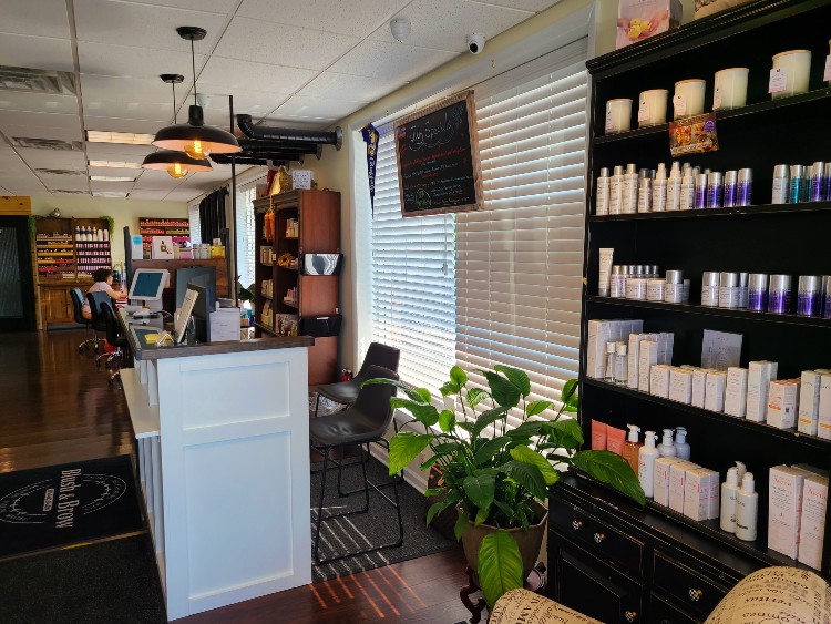 Blush & Brow salon