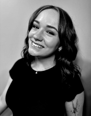 Marah, esthetician